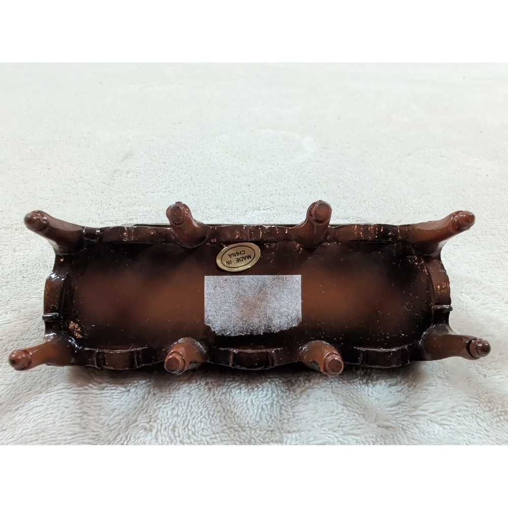 Miniature Victorian Dollhouse Sofa Pink Velvet Gold Trim Resin 1:12 Scale Couch - Picture 6 of 8